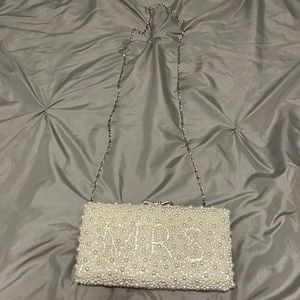 Mrs Pearl Clutch/Shoulder Bag